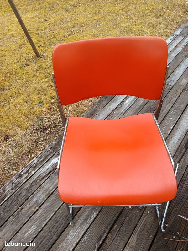 4 chaises David Rowland (image 1)