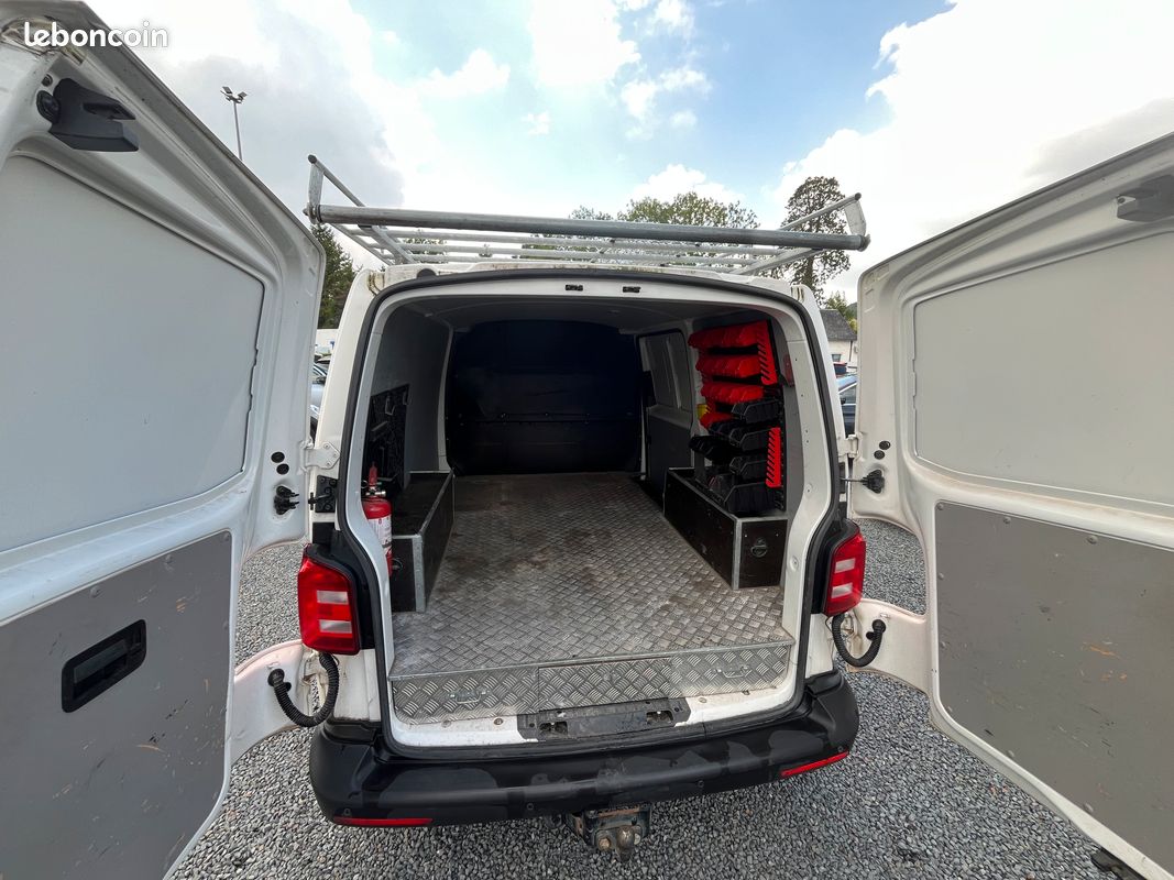 VOLKSWAGEN TRANSPORTER 2.0 TDI 150cv BUSINESS LINE (image 5)