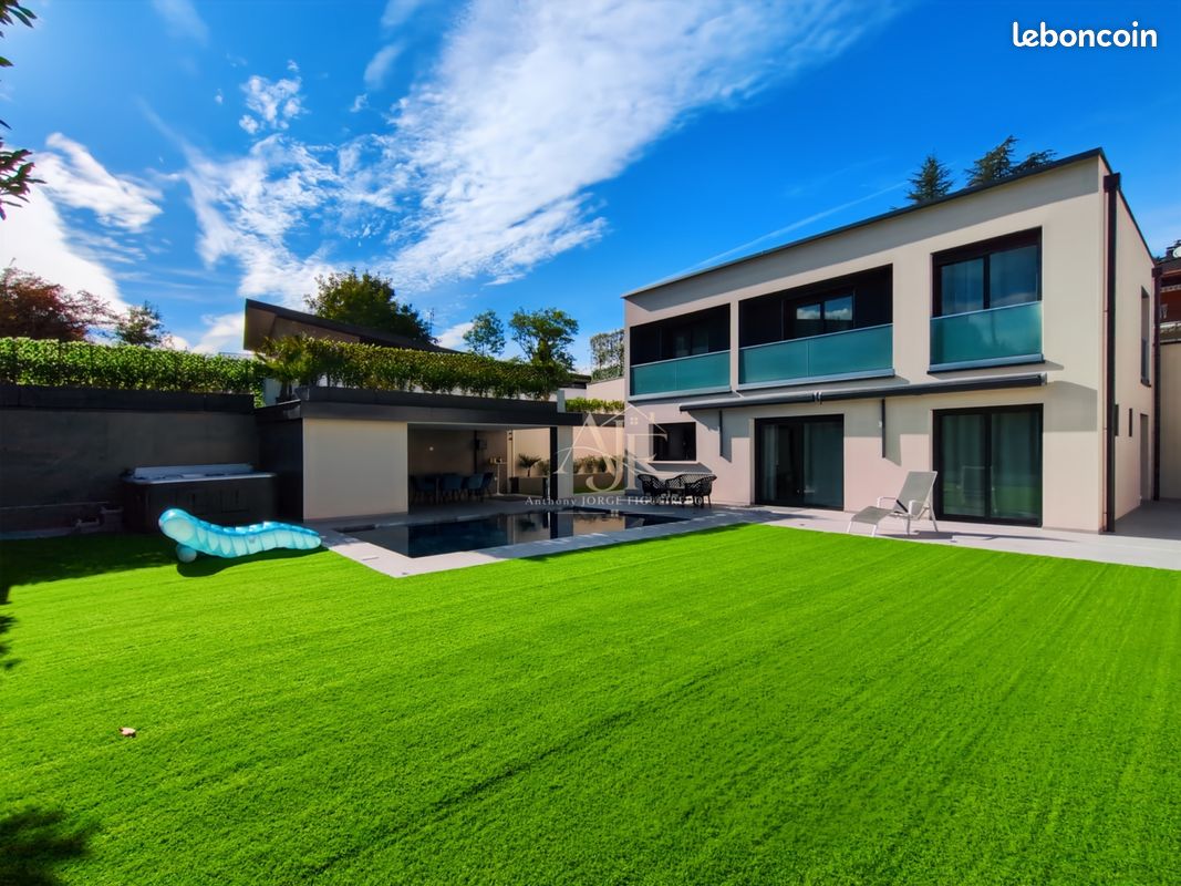 Maison 6 pièces 134 m² · à Thonon-les-Bains · 134 m² · 895 000 €