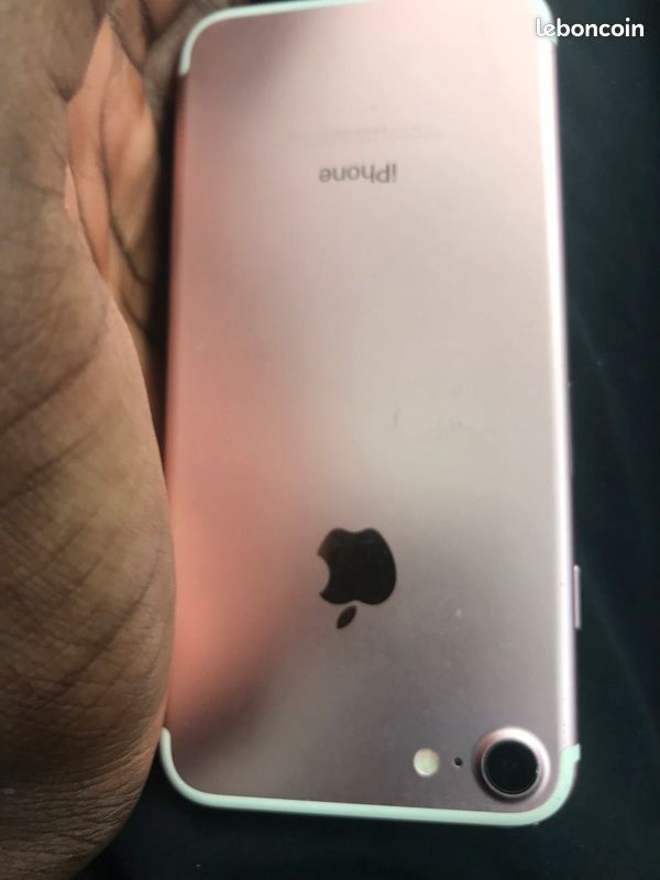IPhone 7 (image 2)