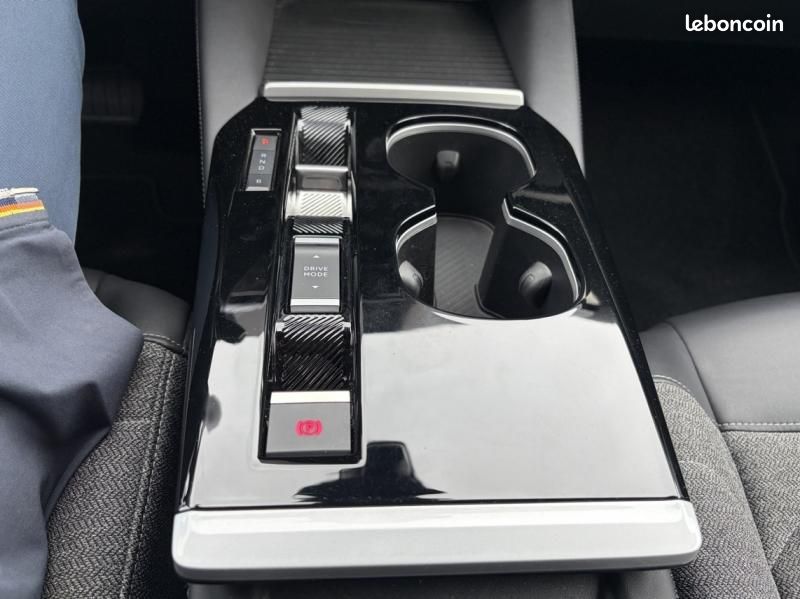 Citroen C5 X Hybride rechargeable 180ch Feel Pack ëEAT8 + Attelage (image 28)