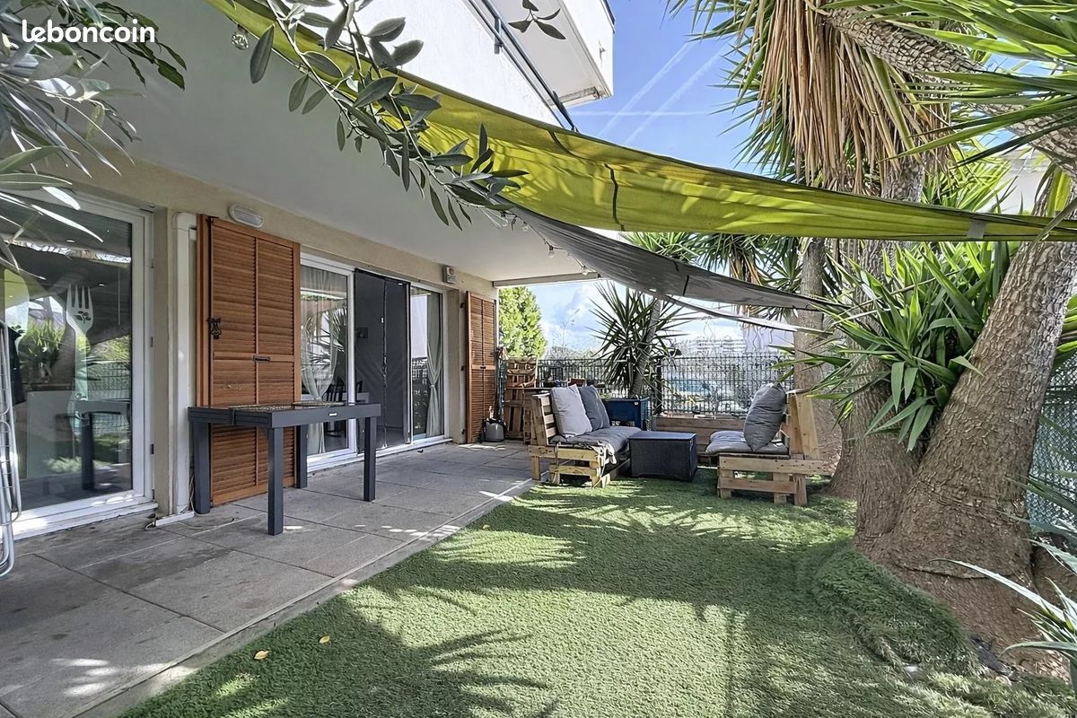 Appartement 4 pièces 77 m² · à Marseille · 77 m² · 186 000 €