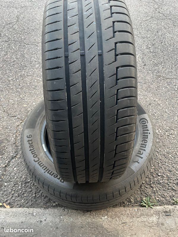 Pneus 225/55/R18 et 235/55/R19 (image 1)