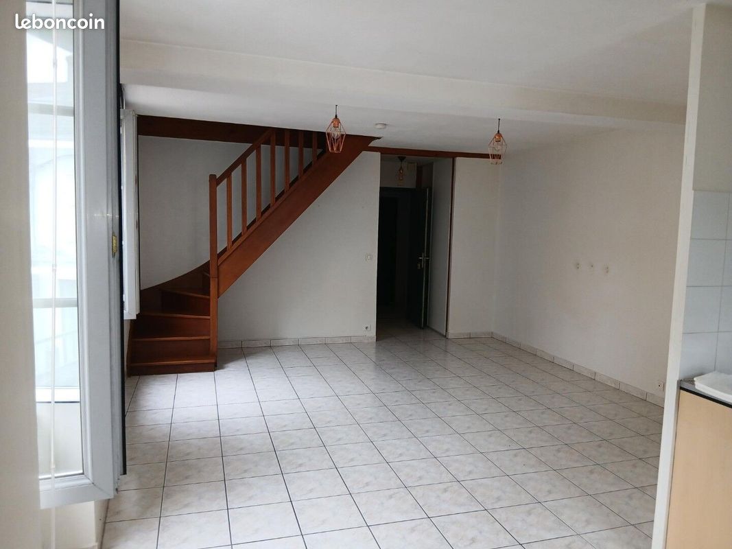 Appartement 4 pièces 56 m² · à Bourgoin-Jallieu · 56 m² · 750 €