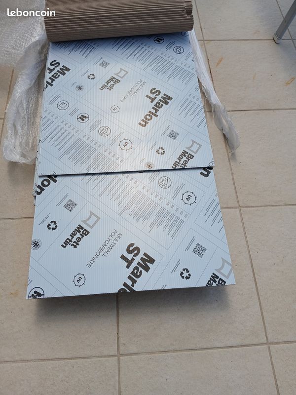 Plaque polycarbonate brune (image 2)