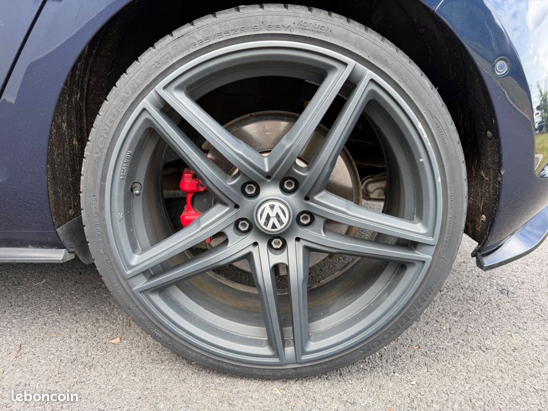 VOLKSWAGEN GOLF 7 GTI 2.0 TSI 220ch DSG6 - Sièges Chauffants / Carnet d'entretien - (image 12)