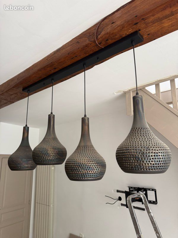 Lustre (image 2)