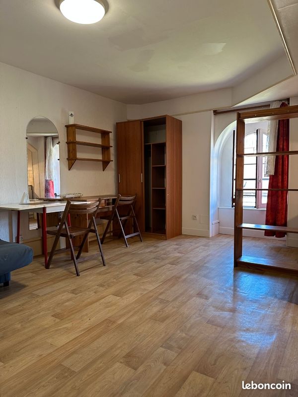 Appartement 1 pièce 17 m² · à Dijon · 17 m² · 400 €/mois