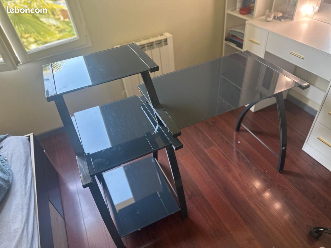 Bureau ordinateur (image 2)