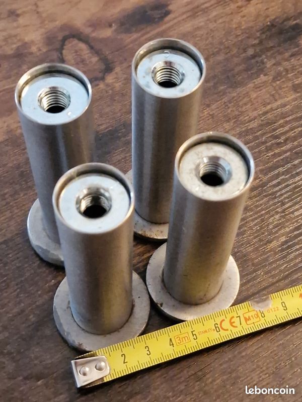 Pied de meubles 4cmx10cm (image 1)