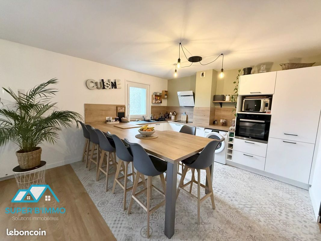 Appartement 4 pièces 85 m² · à Brioude · 85 m² · 135 000 €
