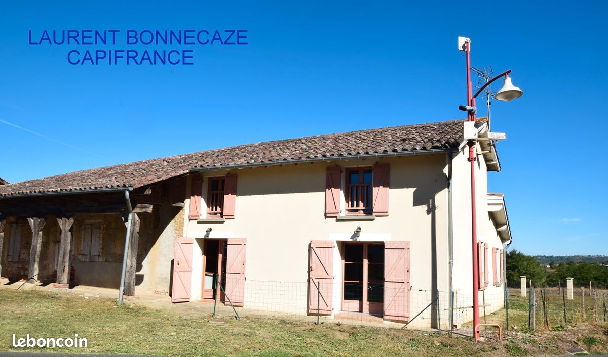 Maison 5 pièces 270 m² · à Saint-Nicolas-de-la-Grave · 270 m² · 222 000 €