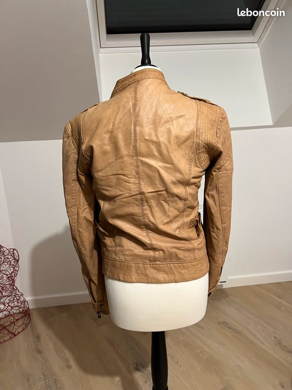 Veste en cuir très belle (image 2)