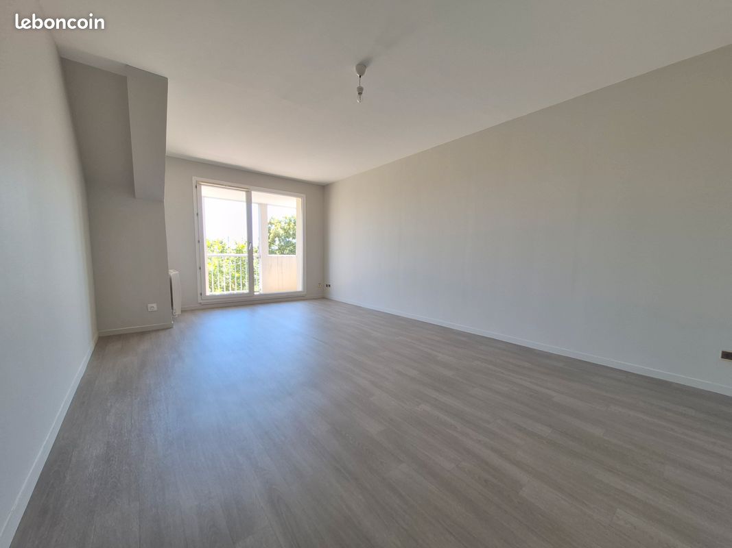 Appartement 3 pièces 76 m² · à Tours · 75,9 m² · 721 €/mois