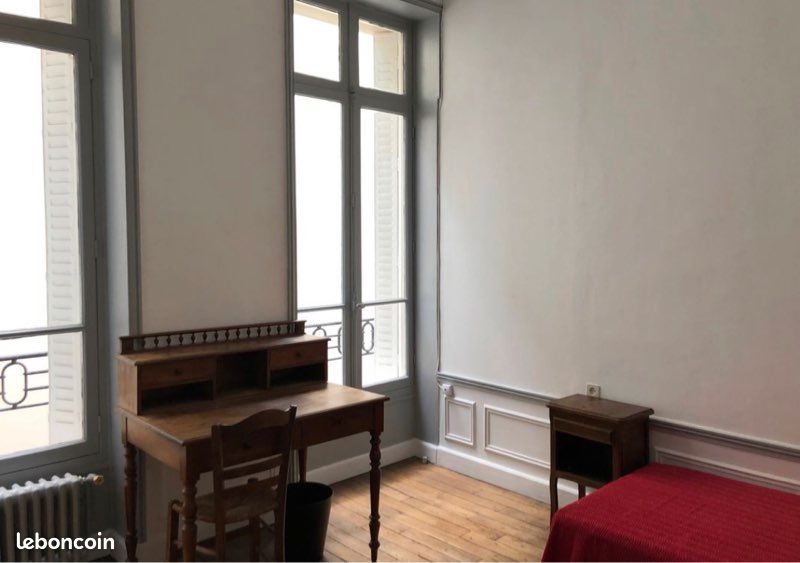 Appartement 1 pièce 28 m² · à Reims · 28 m² · 490 €/mois