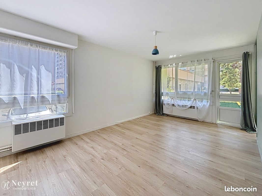 Appartement 3 pièces 69 m² · à Oullins-Pierre-Bénite · 69 m² · 178 000 €