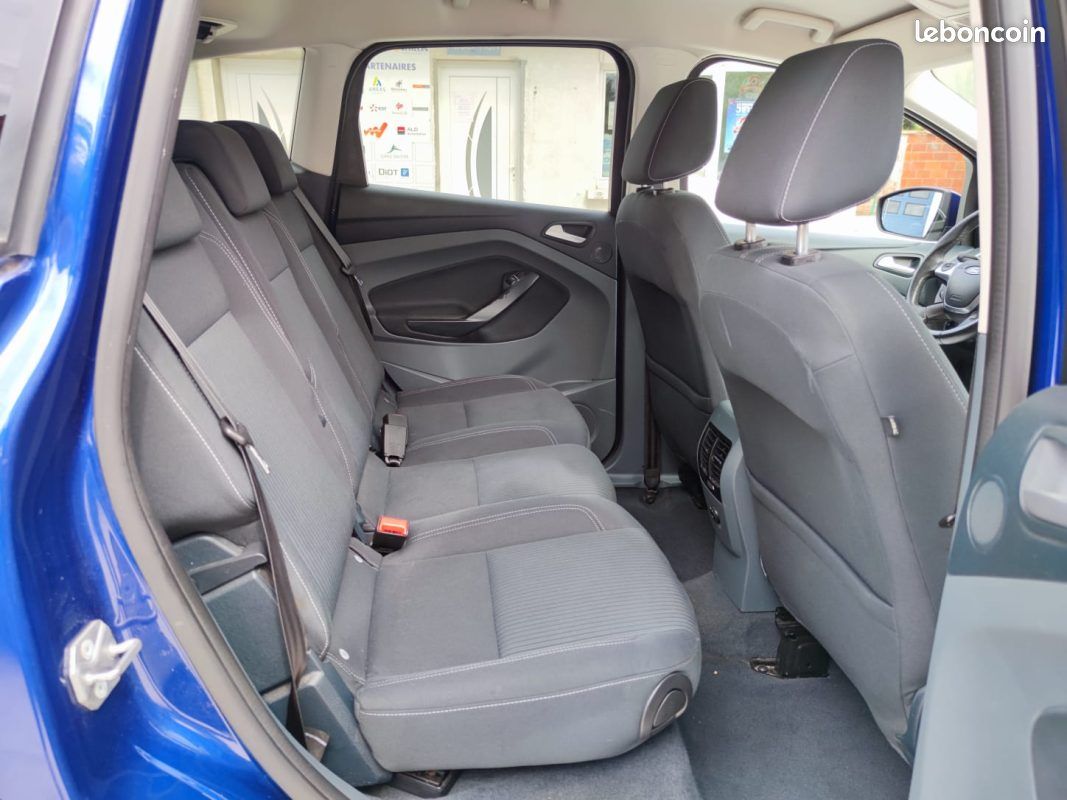 FORD C-MAX Titanium X 1.0 125 (image 7)