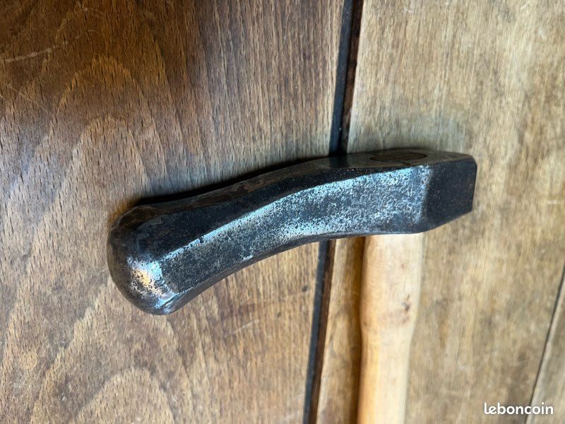 Marteau à emboutir forgé (image 2)