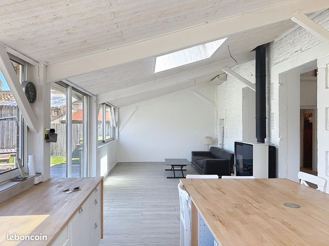 Maison 6 pièces 152 m² · à Hostens · 152 m² · 250 000 €
