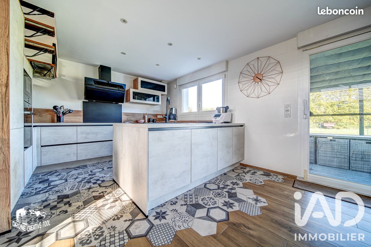 Maison 5 pièces 139 m² · à Tressange · 139 m² · 499 000 €
