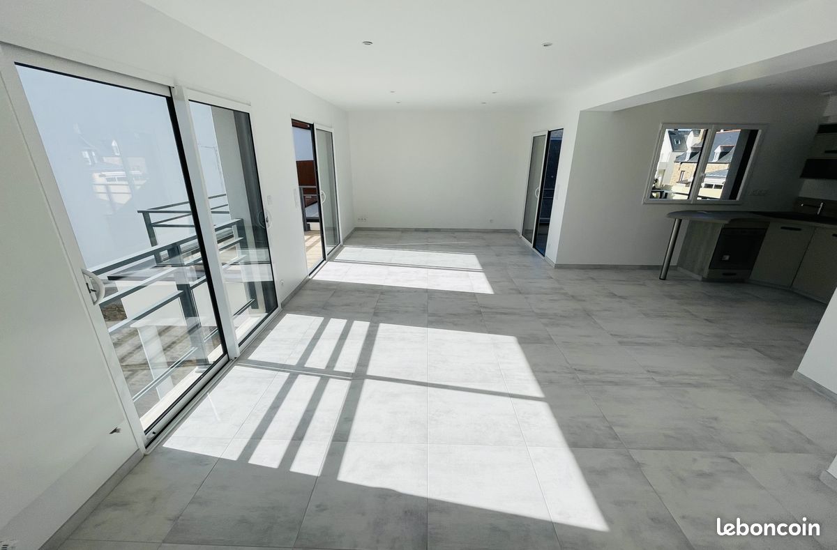 Appartement 5 pièces 98 m² · à Perros-Guirec · 98 m² · 1 000 €
