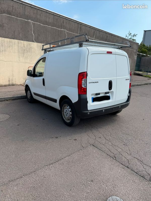 CITROËN Nemo 1.3 HDi FAP Fourgon 16V 75 ch (image 2)