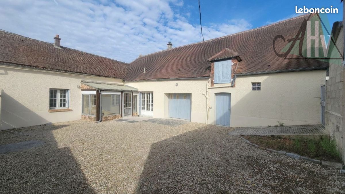 Maison 3 pièces 79 m² · à Gumery · 79 m² · 129 600 €