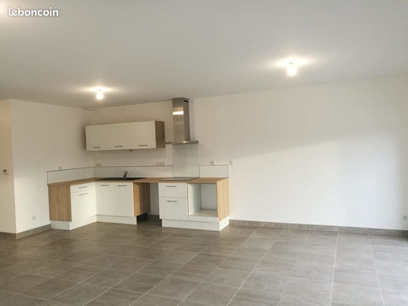 Maison 4 pièces 92 m² · à Fargues-Saint-Hilaire · 92 m² · 999 €/mois