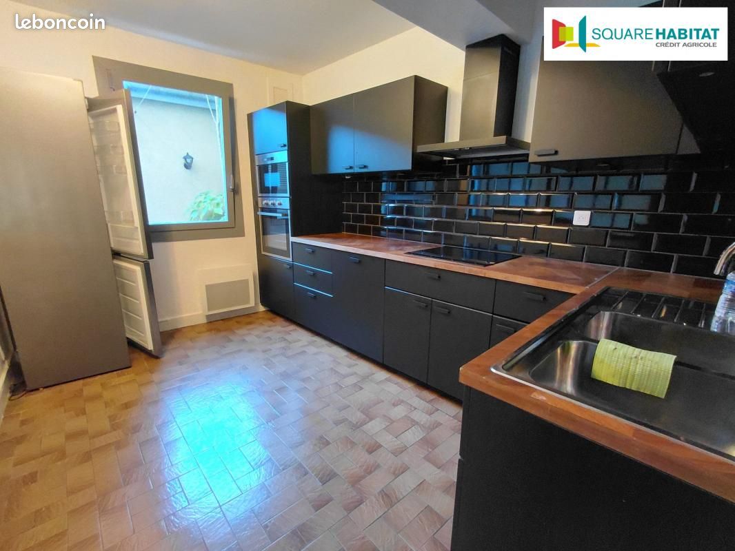 Appartement 4 pièces 132 m² · à Auch · 132 m² · 880 €/mois