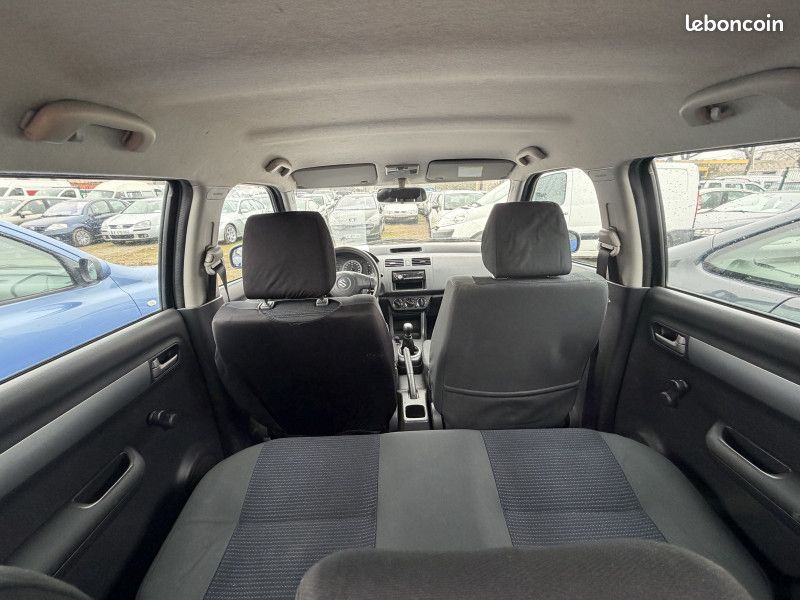 Suzuki SWIFT 1.3 DDIS 75CH GL 5P (image 18)