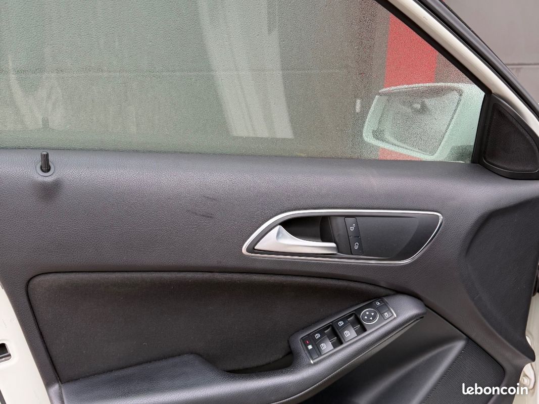 MERCEDES CLASSE A 200 CDI BlueEFFICIENCY Intuition (image 17)