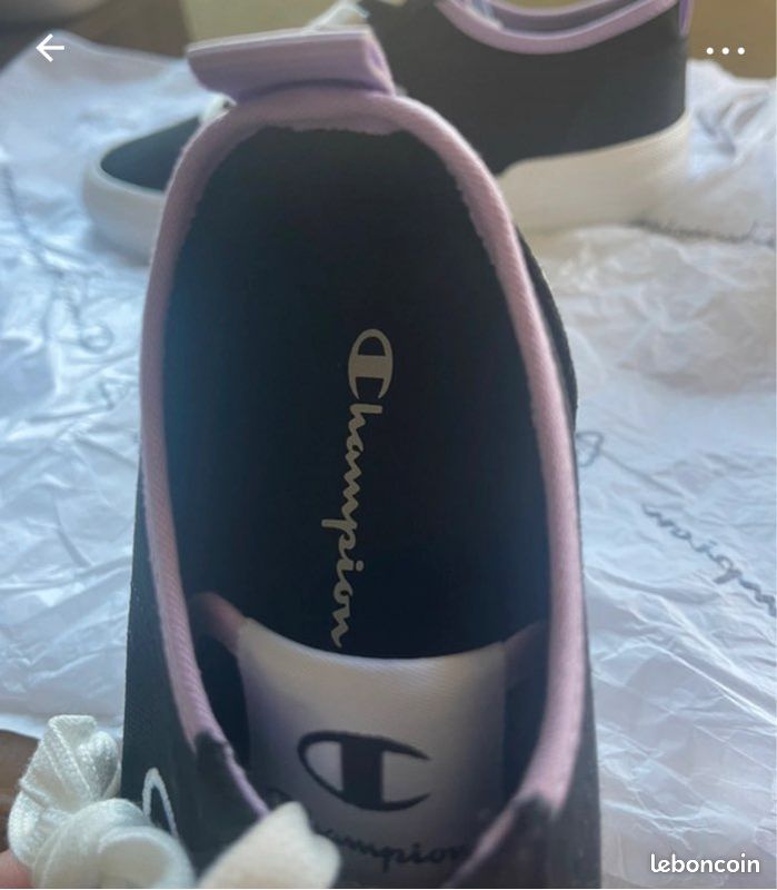NOUVEAU  Baskets Champion Originales - Style et Confort Assurés. T39 (image 5)