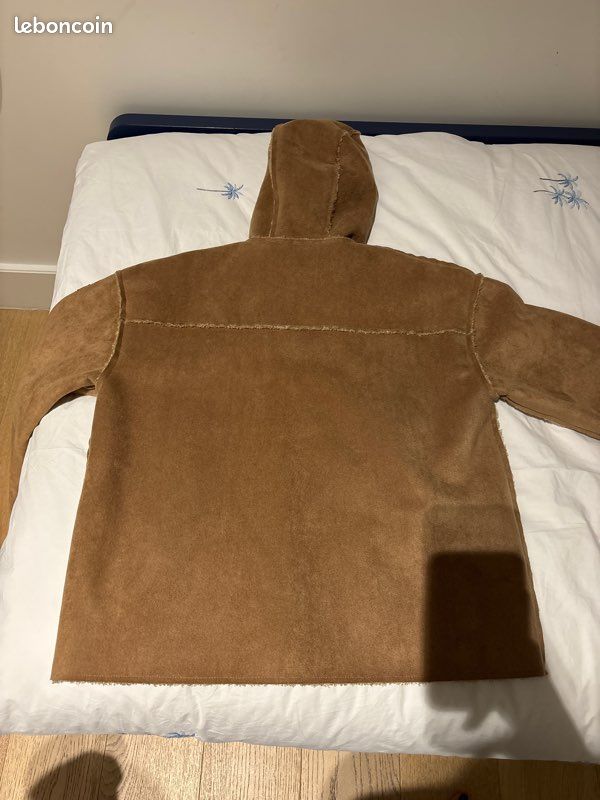 Sublime manteau IL GUFO à capuche peau lainee neuve (image 2)
