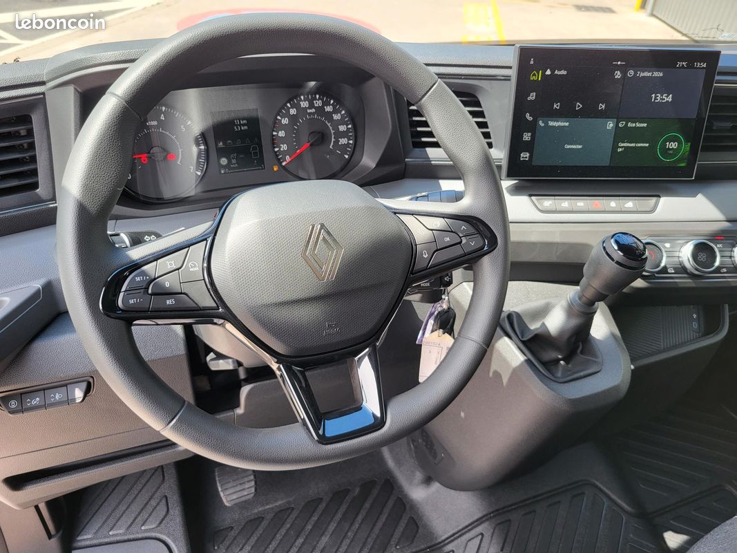 RENAULT MASTER L3H2 FOURGON 2.0Blue DCI 150 ADVANCE CABINE APPROFONDIE FIXE 07 PLACES NEUF avec HABILLAGE BOIS COMPLET + CAMÉRA + RADARS + PNEUS 4 SAISONS + ROUE DE SECOURS ( Prix de Vente 36 990 HT ) (image 8)