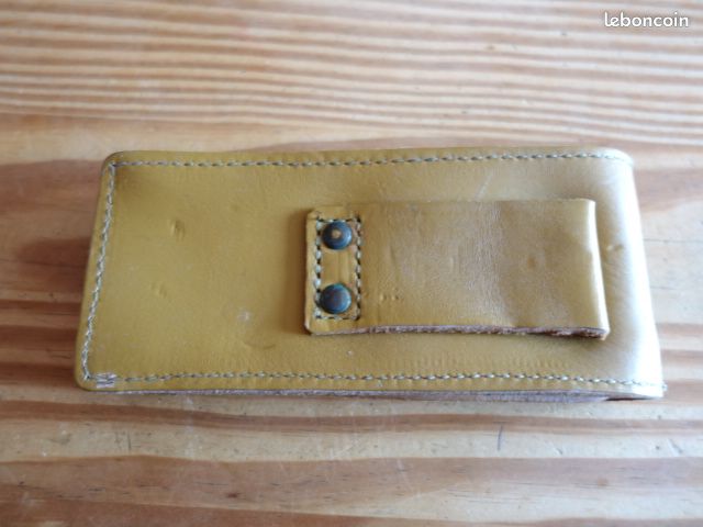 Pochette cuir (image 3)