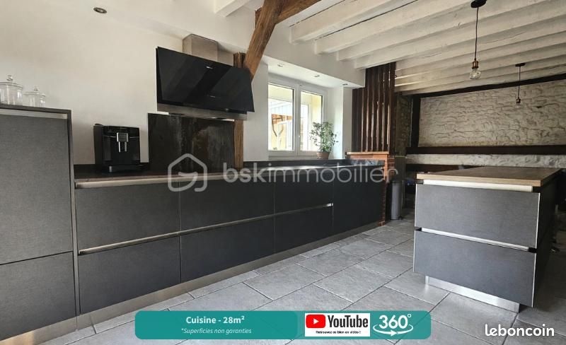 Maison 8 pièces 236 m² · à Beauce la Romaine · 236 m² · 283 000 €