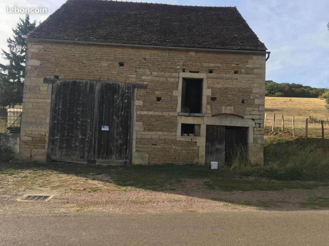 Maison 1 pièce 120 m² · à Thorey-sous-Charny · 120 m² · 30 000 €