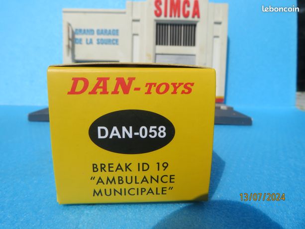 DAN-TOYS DAN-058 Citroën ID19 Break AMBULANCE MUNICIPALE