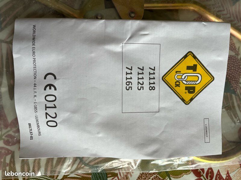 Gros Mousqueton supporte + de 10 tonnes (image 2)