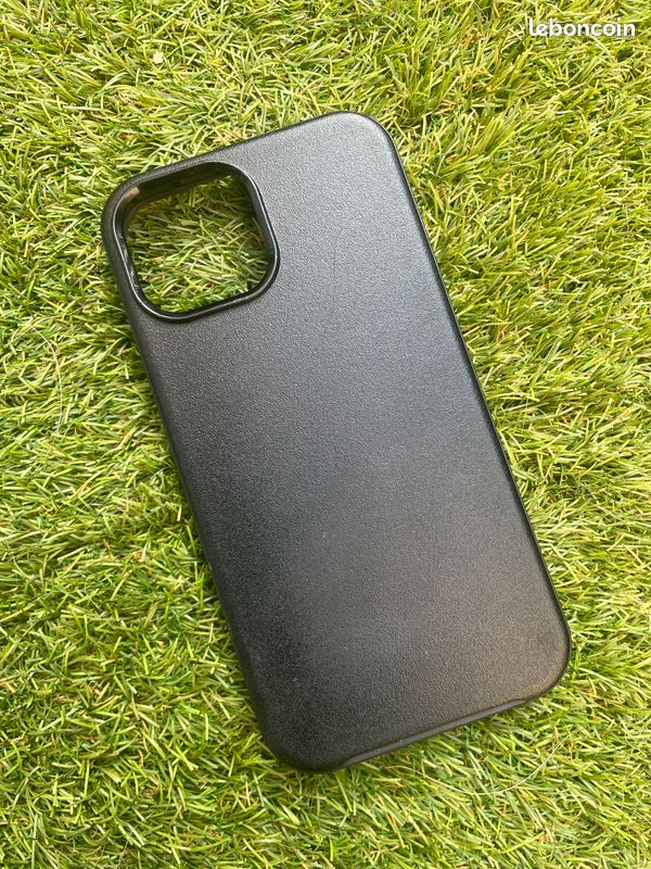 Coque de protection iPhone 15 Otterbox (image 2)