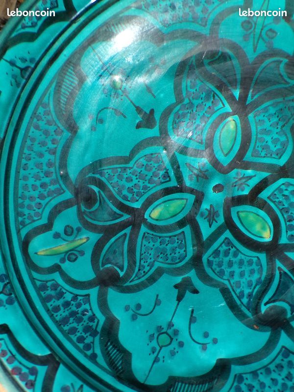 Un grand plat a couscous marocain (image 4)