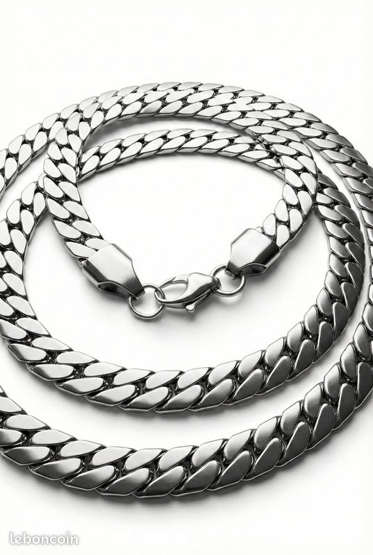 GAVU Collier Homme Acier Inoxydable Boussole Vintage – Perles Onyx Noires & Zirconiums Noirs, Style Aventure Élégant, Coffret Cadeau Inclus