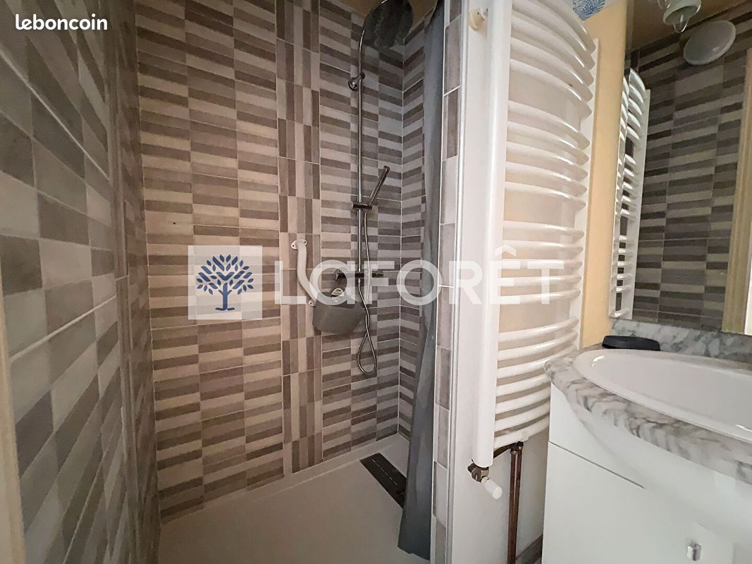 Maison 6 pièces 111 m² - Bressuire 79300 (image principale 6)
