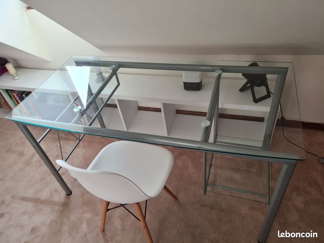 Bureau métal avec plateau en verre (image 5)