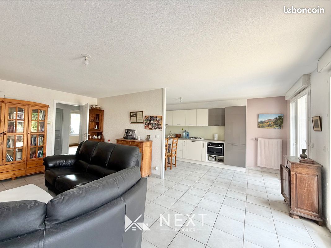 Appartement 4 pièces 89 m² · à Saint-Martin-d'Hères · 89 m² · 255 000 €