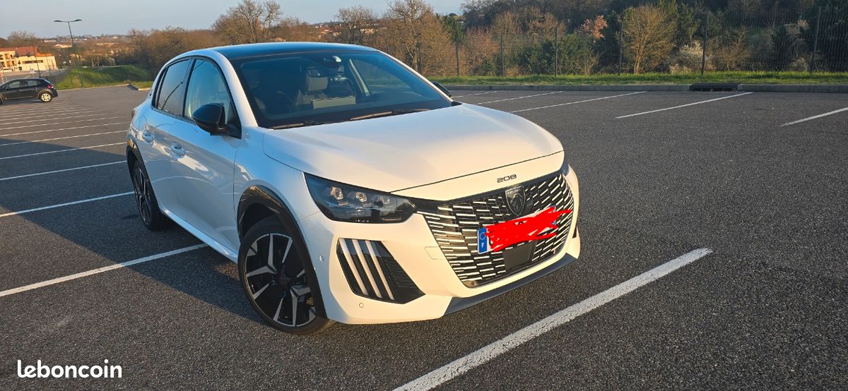 208 Hybrid GT (image 1)
