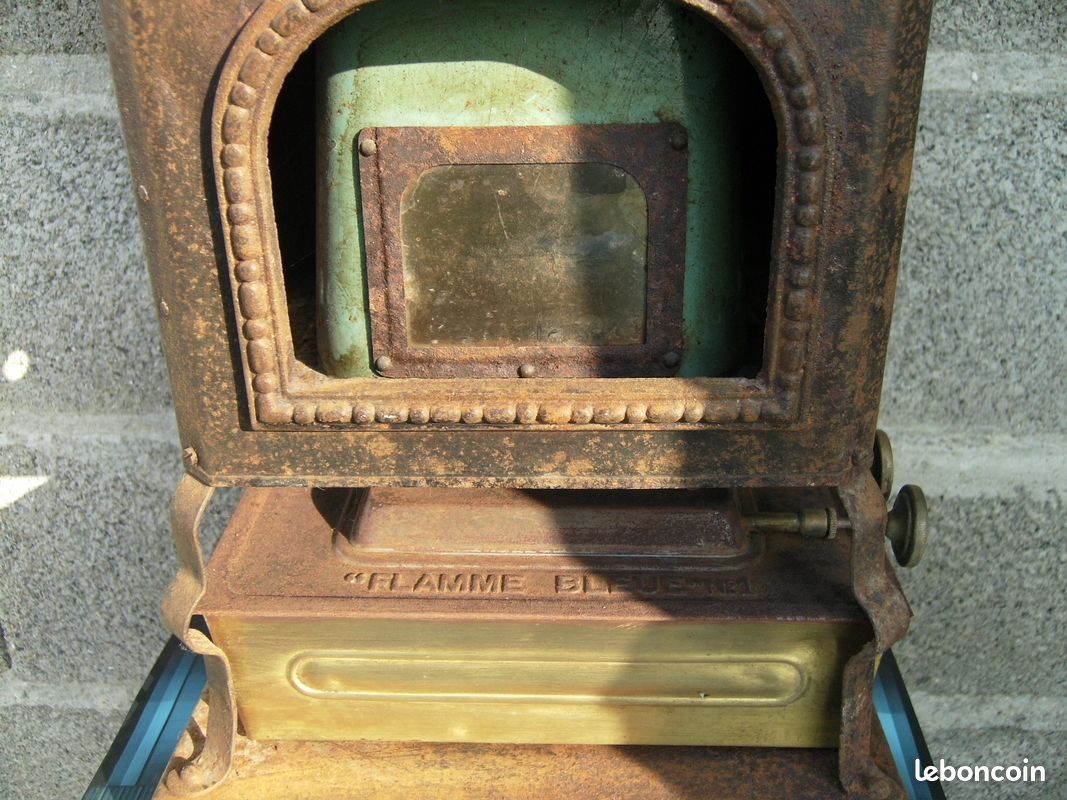 Poêle à pétrole antiquité (image 3)