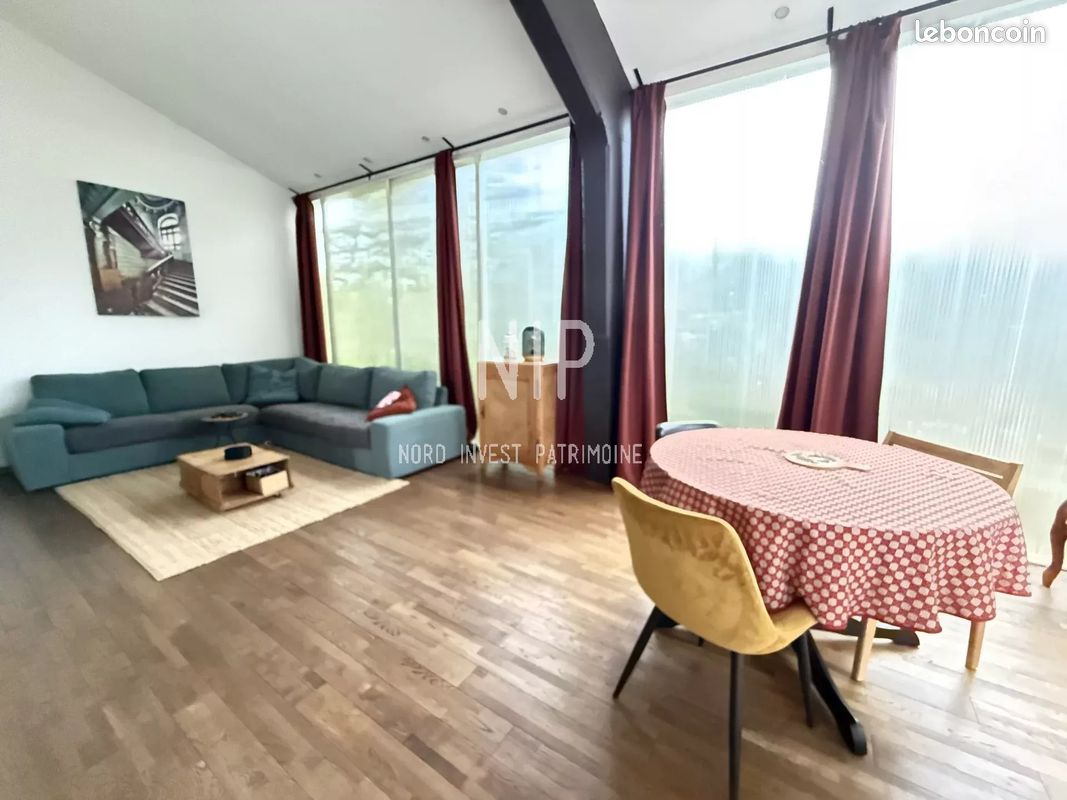 Appartement 3 pièces 120 m² · à Lys-lez-Lannoy · 120 m² · 215 000 €