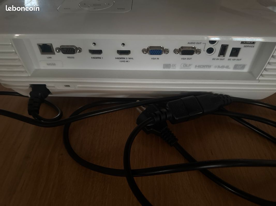 Projecteur 4K UHD Acer (image 3)