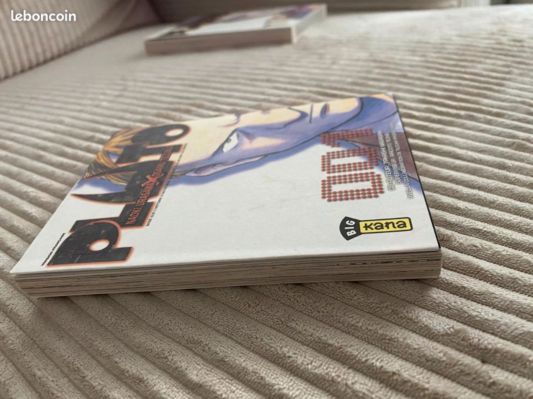 Volume 1 du manga Pluto en VF (image 3)